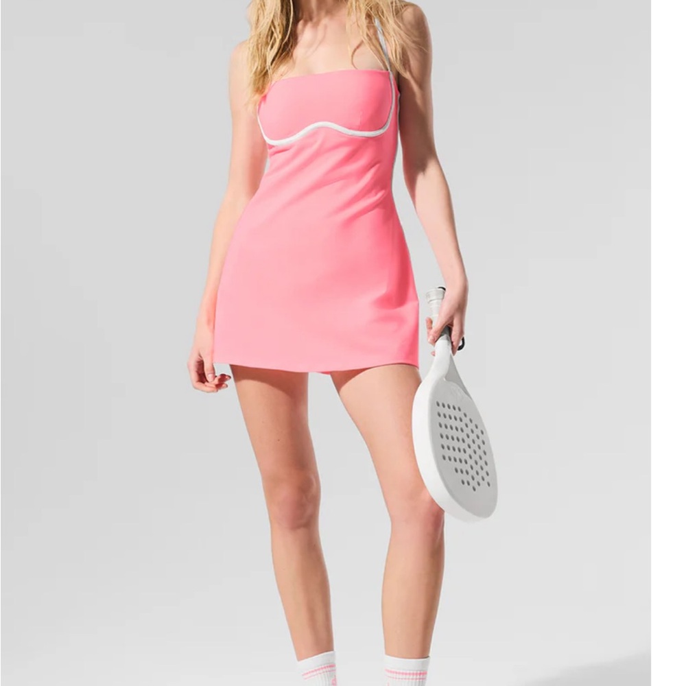 ALO airbrush streamlined dress in neon bubblegum